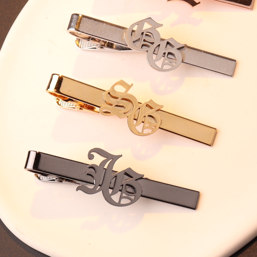 Tie Bar Clip - Spinka do krawata z inicjałami dla