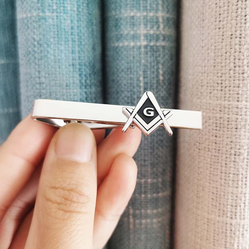 Klips do krawata dla Masona z  – Tie Bar Clip recenzja i cena